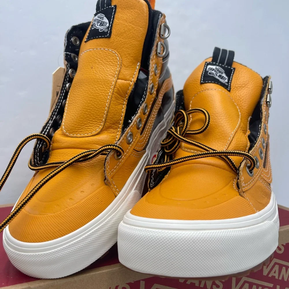 Vans Men’s Sk8-Hi Mte 2.0 Dx (Mte) Apricot/Black Boots
VN0A4P312NF
All Weather - Picture 11 of 16